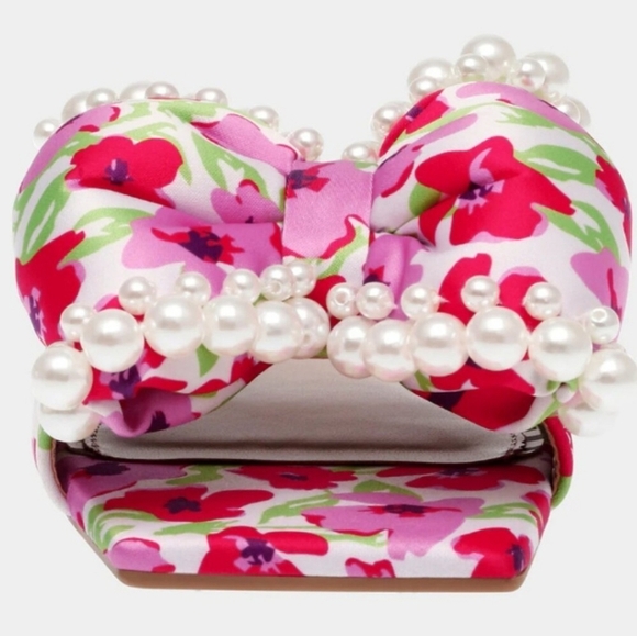 🔹️ Betsey Johnson🔹️ LIAH Womens Satin Pearl trim Flatform Sandals ✨️🌸 - Picture 3 of 13